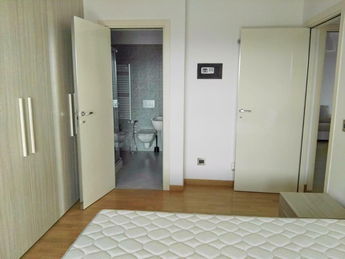 Torri Camuzzi Exclusive Luxury Apartment Пескара Екстериор снимка